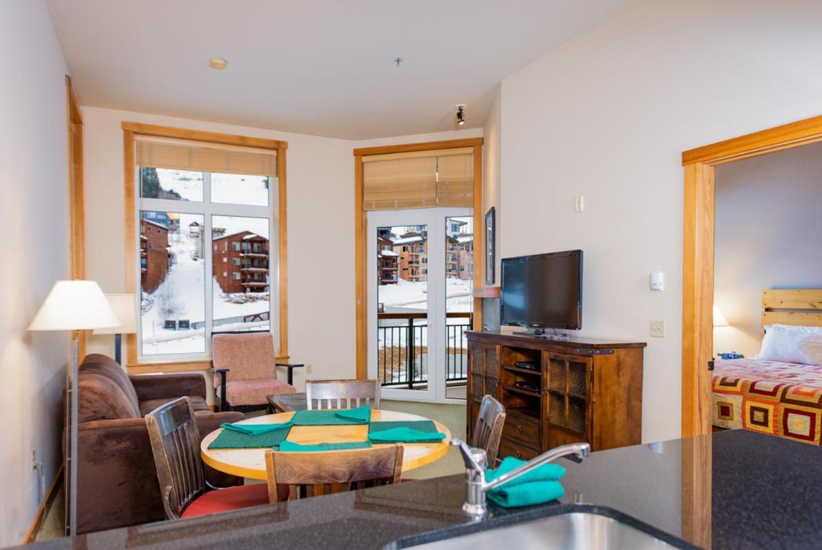 Schweitzer Mountain Resort White Pine Lodge Sandpoint Eksteriør billede